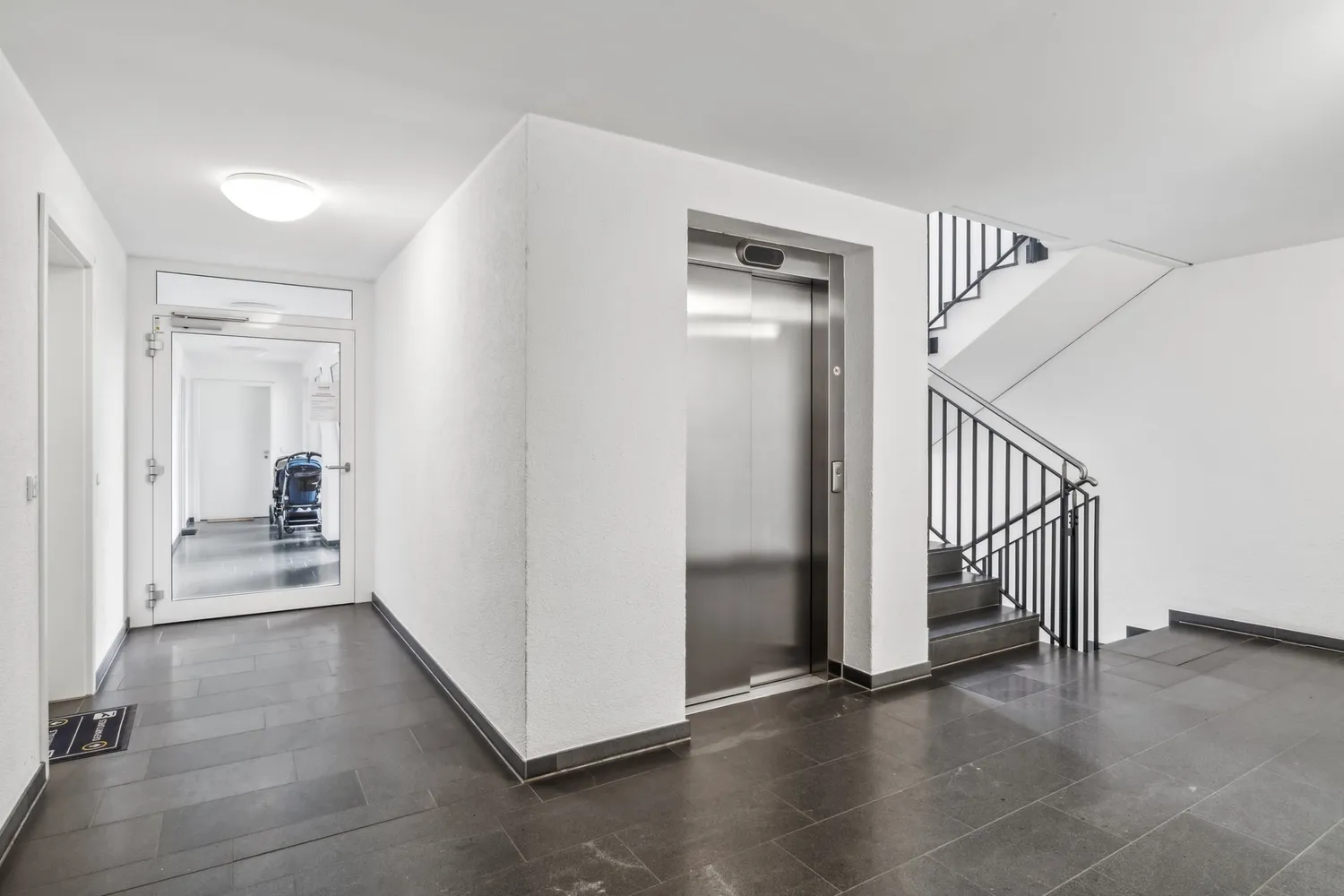 2 Zimmer Wohnung mit 54 m² in Frankfurt am Main – Bild 6