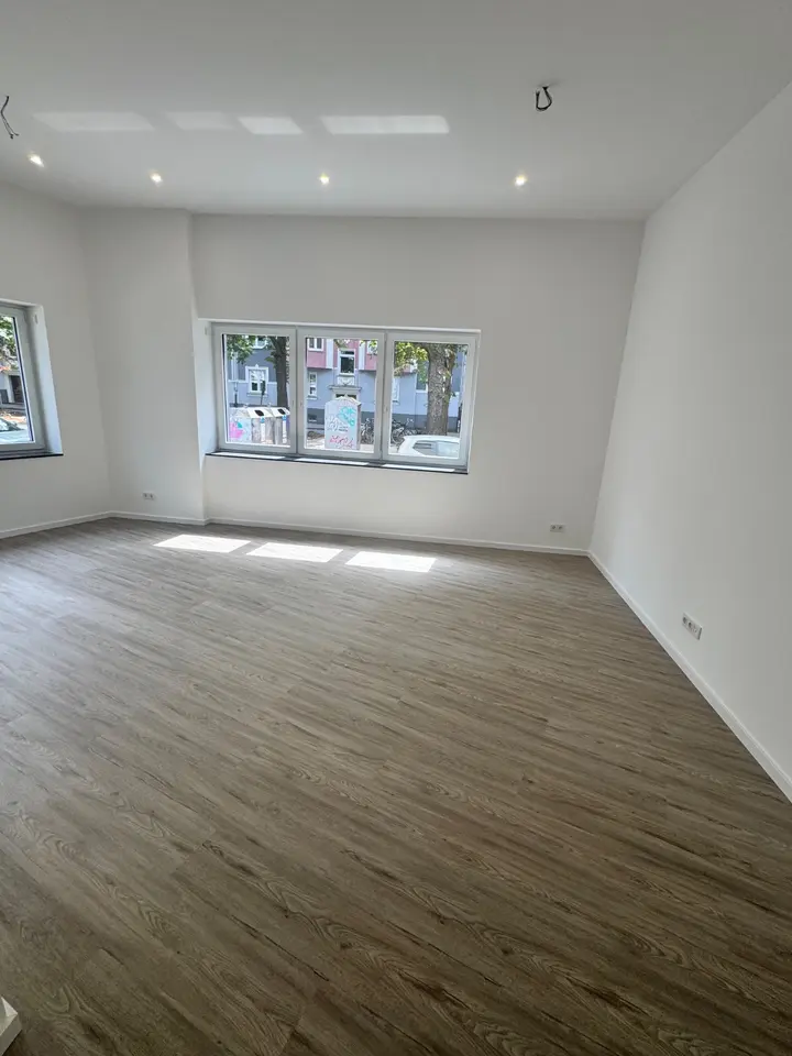 2 Zimmer Wohnung mit 71 m² in Düsseldorf – Bild 2