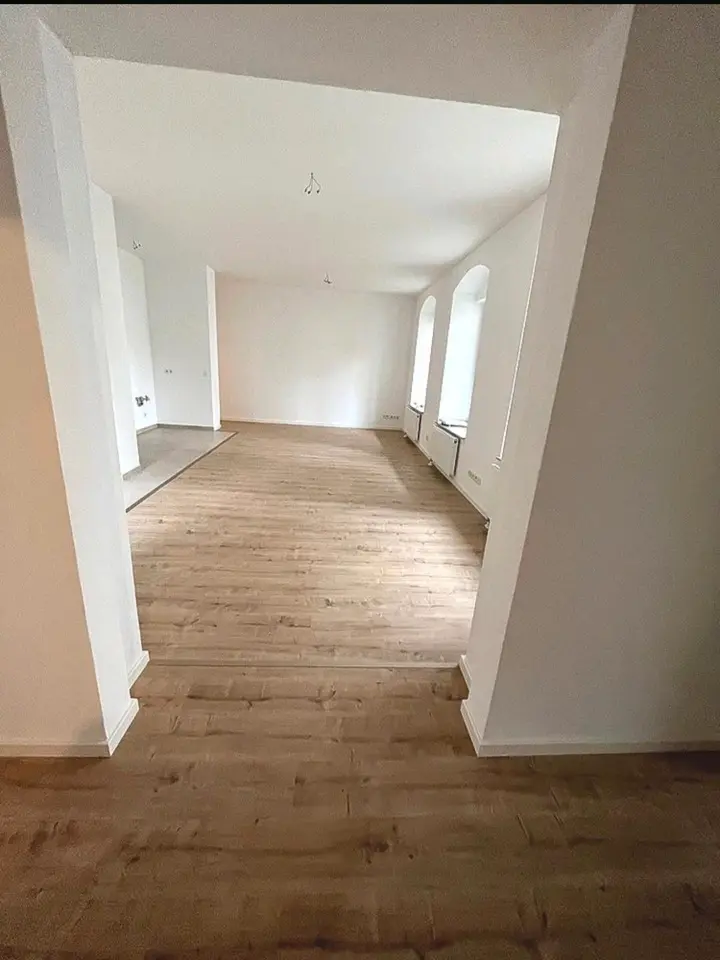 4 Zimmer Wohnung mit 103 m² in Dresden – Bild 2