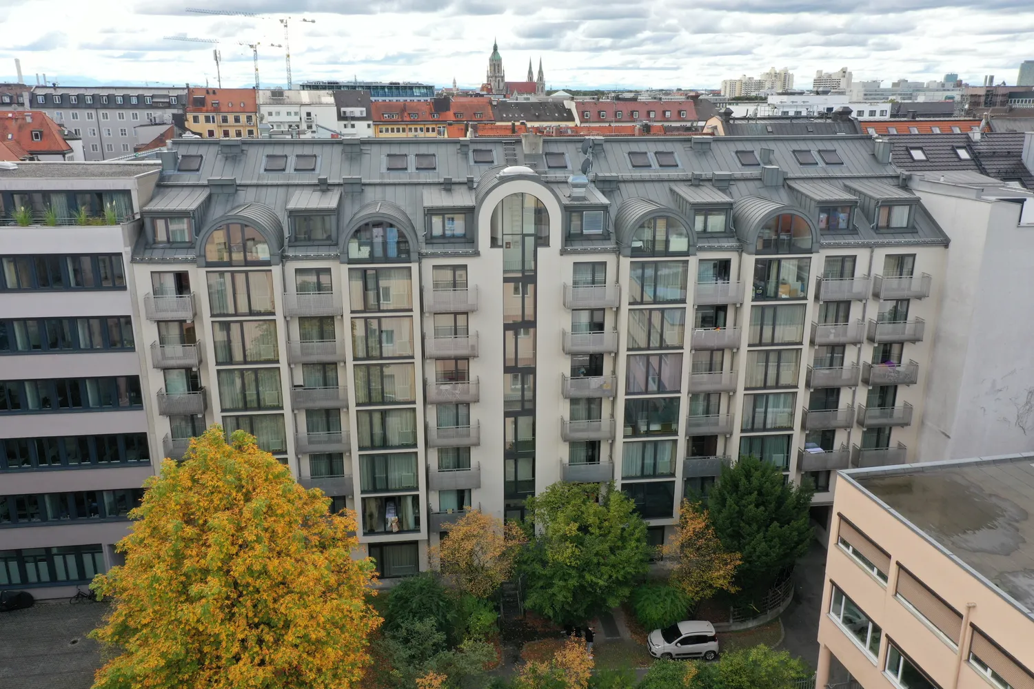 1 Zimmer Wohnung mit 49 m² in München – Bild 9