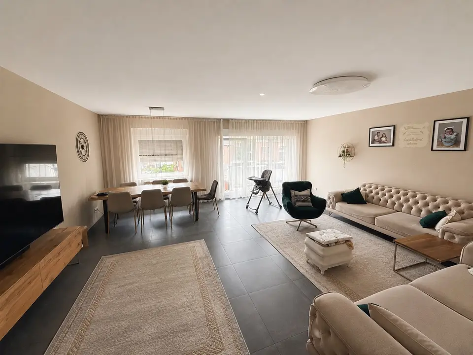 3 Zimmer Wohnung mit 86 m² in Grevenbroich – Bild 1