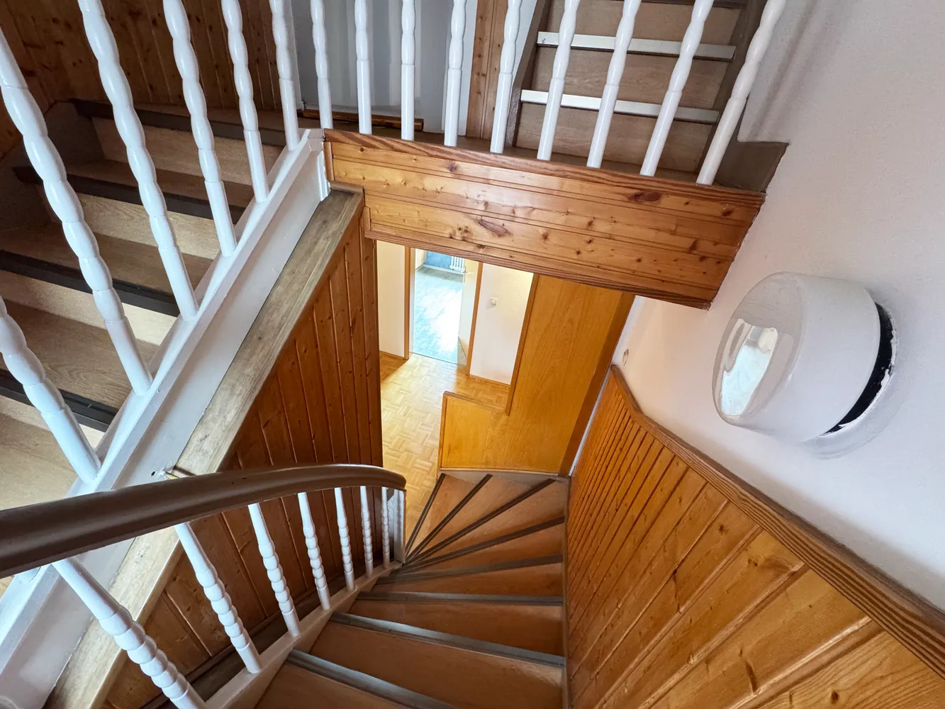 7 Zimmer Wohnung mit 132 m² in Duisburg – Bild 10