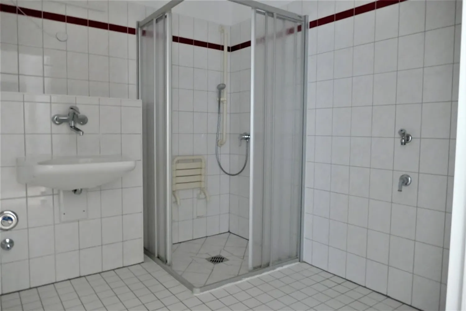 2 Zimmer Wohnung mit 71 m² in Naumburg (Saale) – Bild 4
