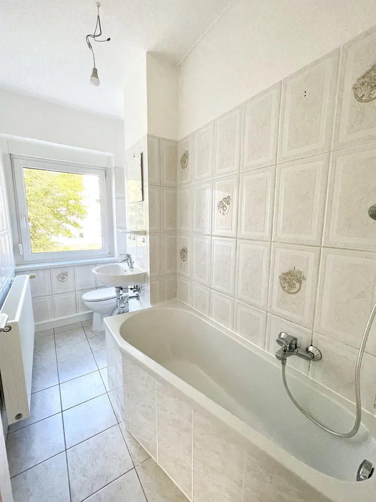 3 room apartment with 62 m² in Bitterfeld-Wolfen – Photo 5