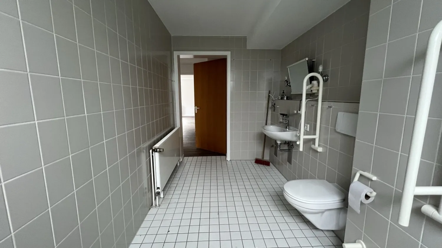 2 Zimmer Wohnung mit 83 m² in Hannover – Bild 12