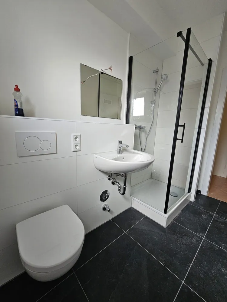 2 Zimmer Wohnung mit 42 m² in Köln – Bild 2