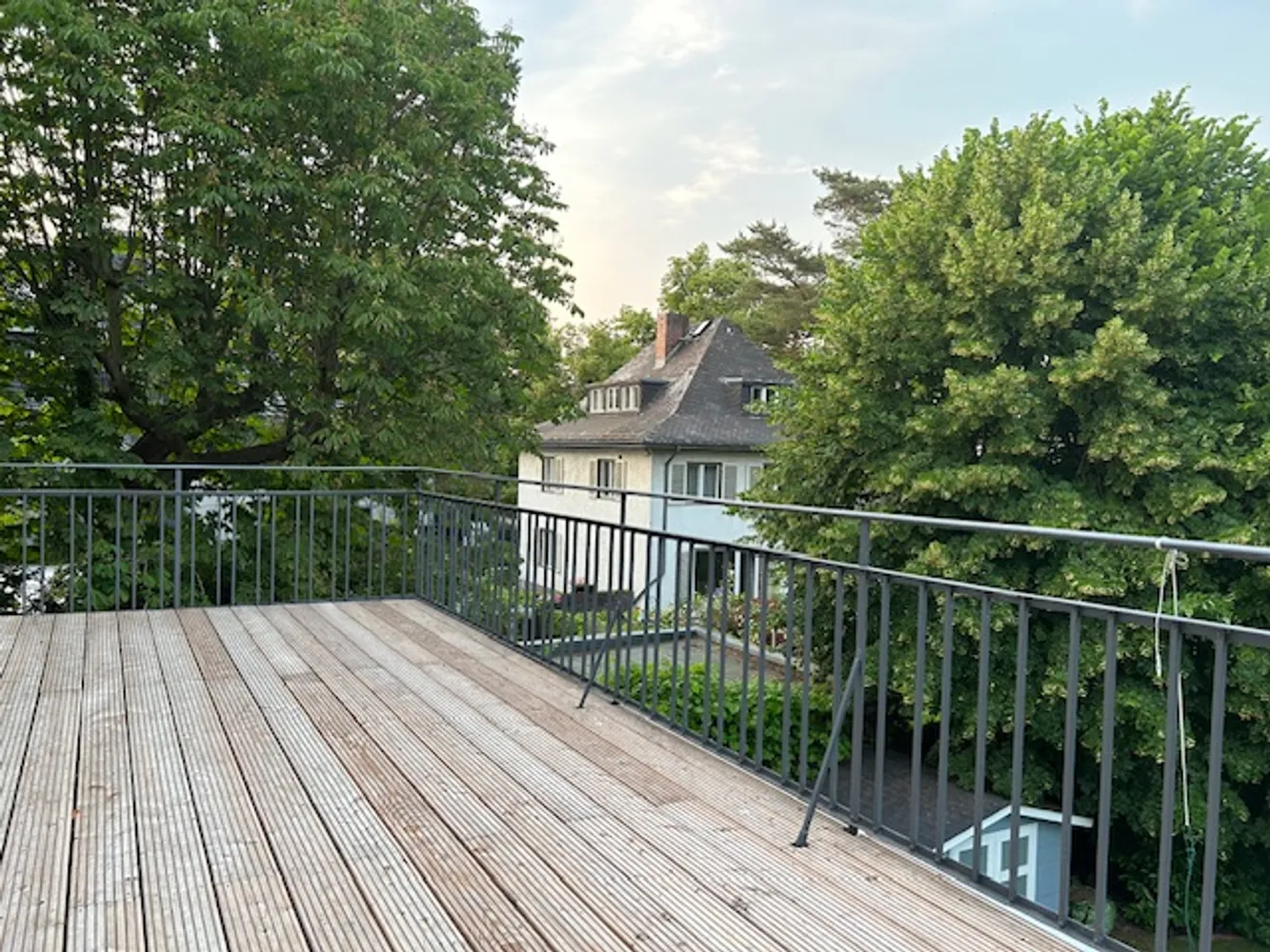 3 Zimmer Wohnung mit 101 m² in Berlin – Bild 3