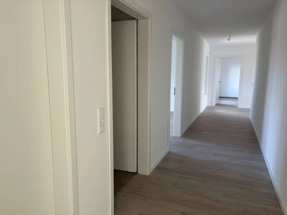 4 Zimmer Wohnung mit 112 m² in Neumünster – Bild 8