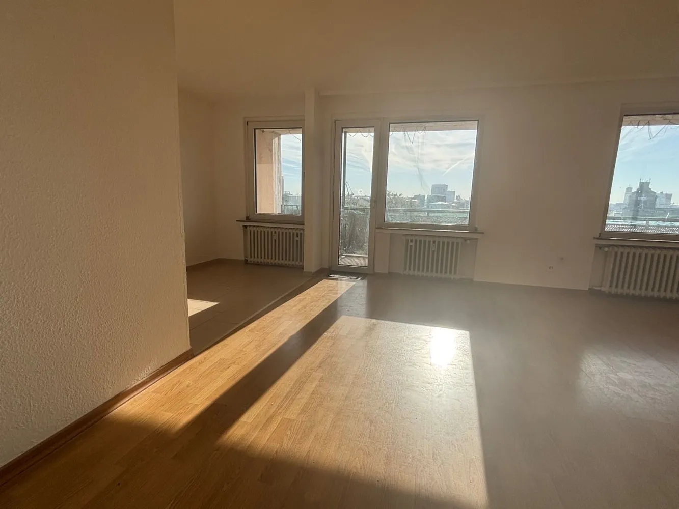 1 Zimmer Wohnung mit 56 m² in Neuss – Bild 1