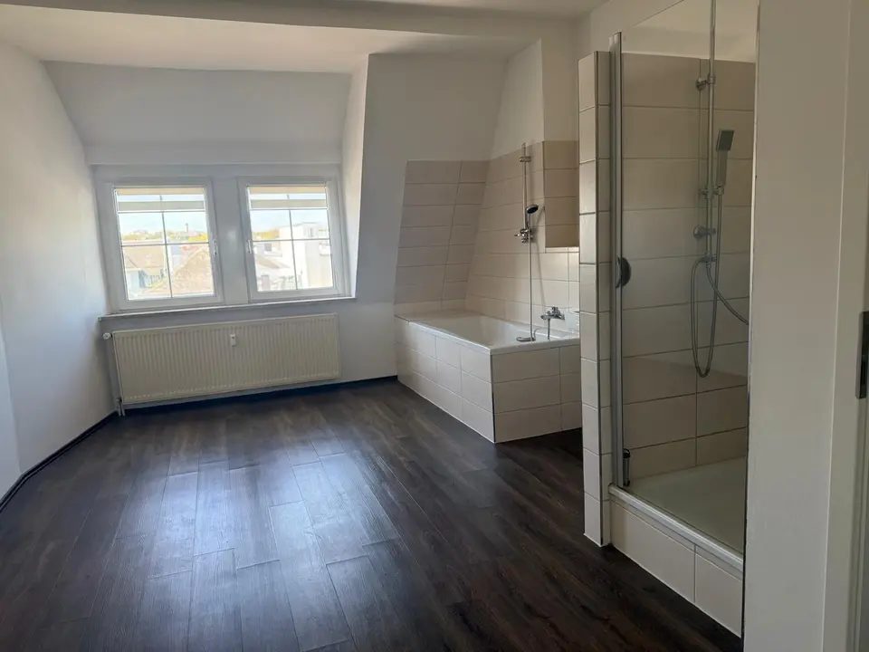 3 Zimmer Wohnung mit 135 m² in Hof – Bild 10