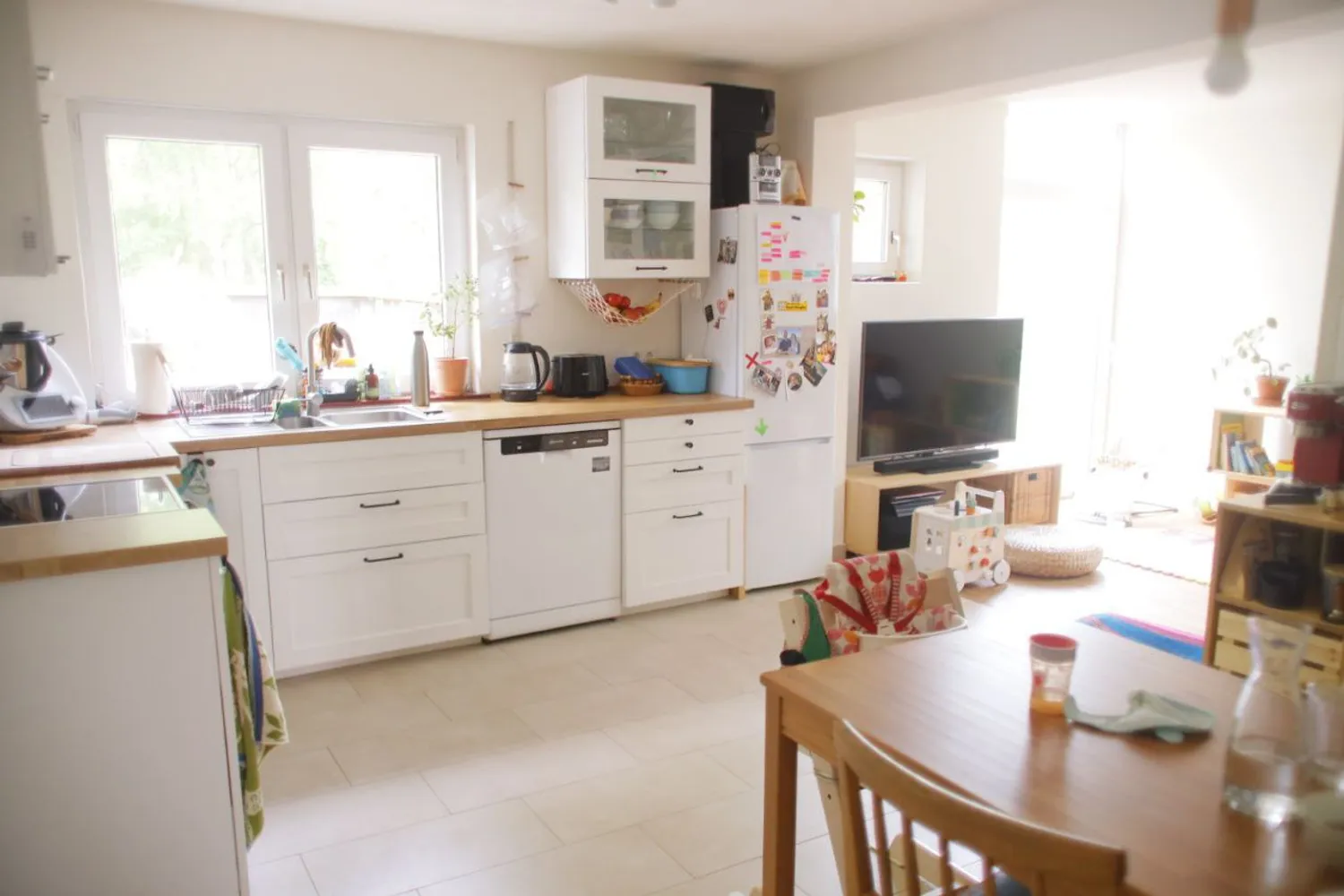 4 Zimmer Wohnung mit 110 m² in Bremen – Bild 1