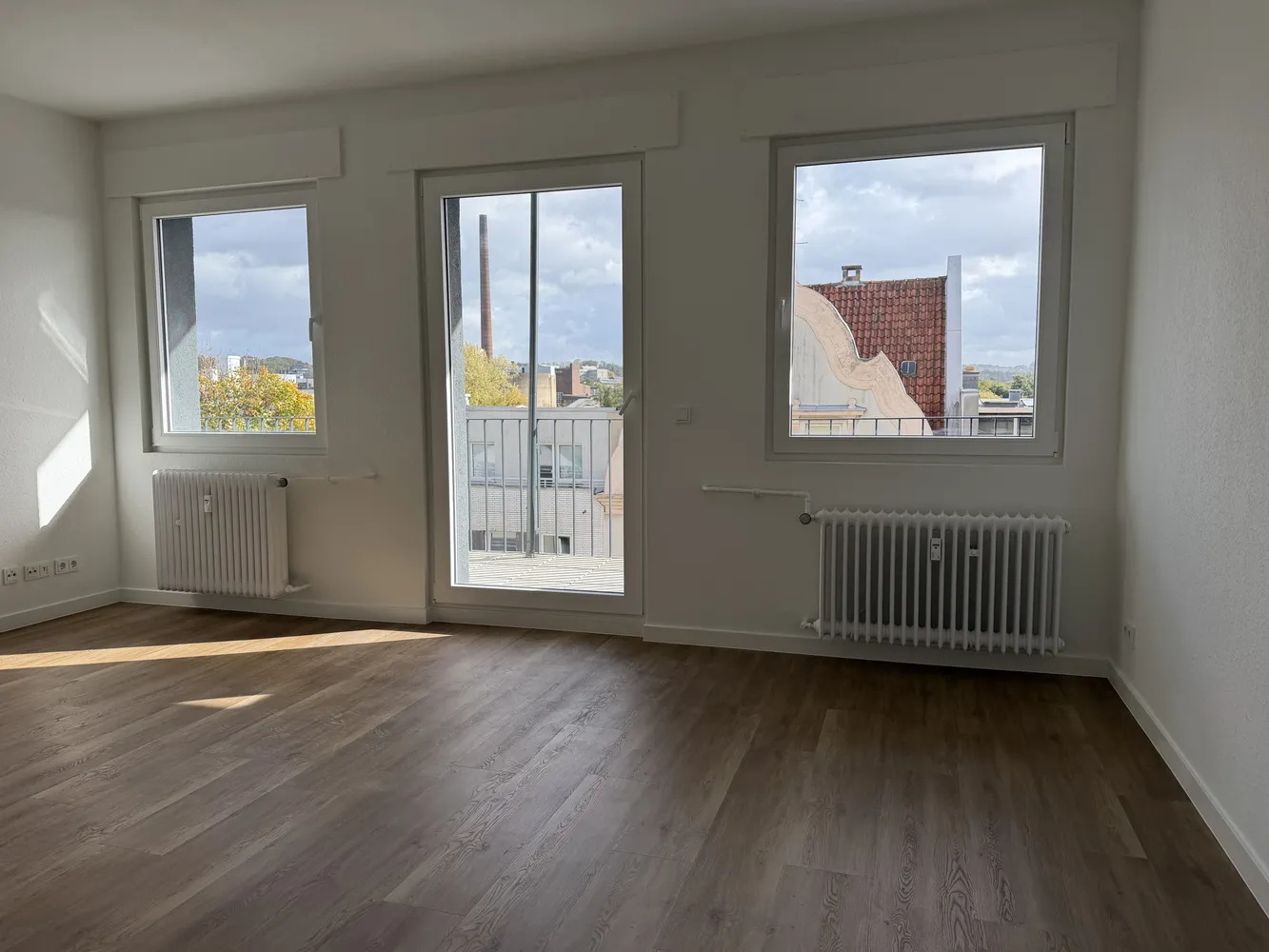 4 Zimmer Wohnung mit 120 m² in Bergisch Gladbach – Bild 1