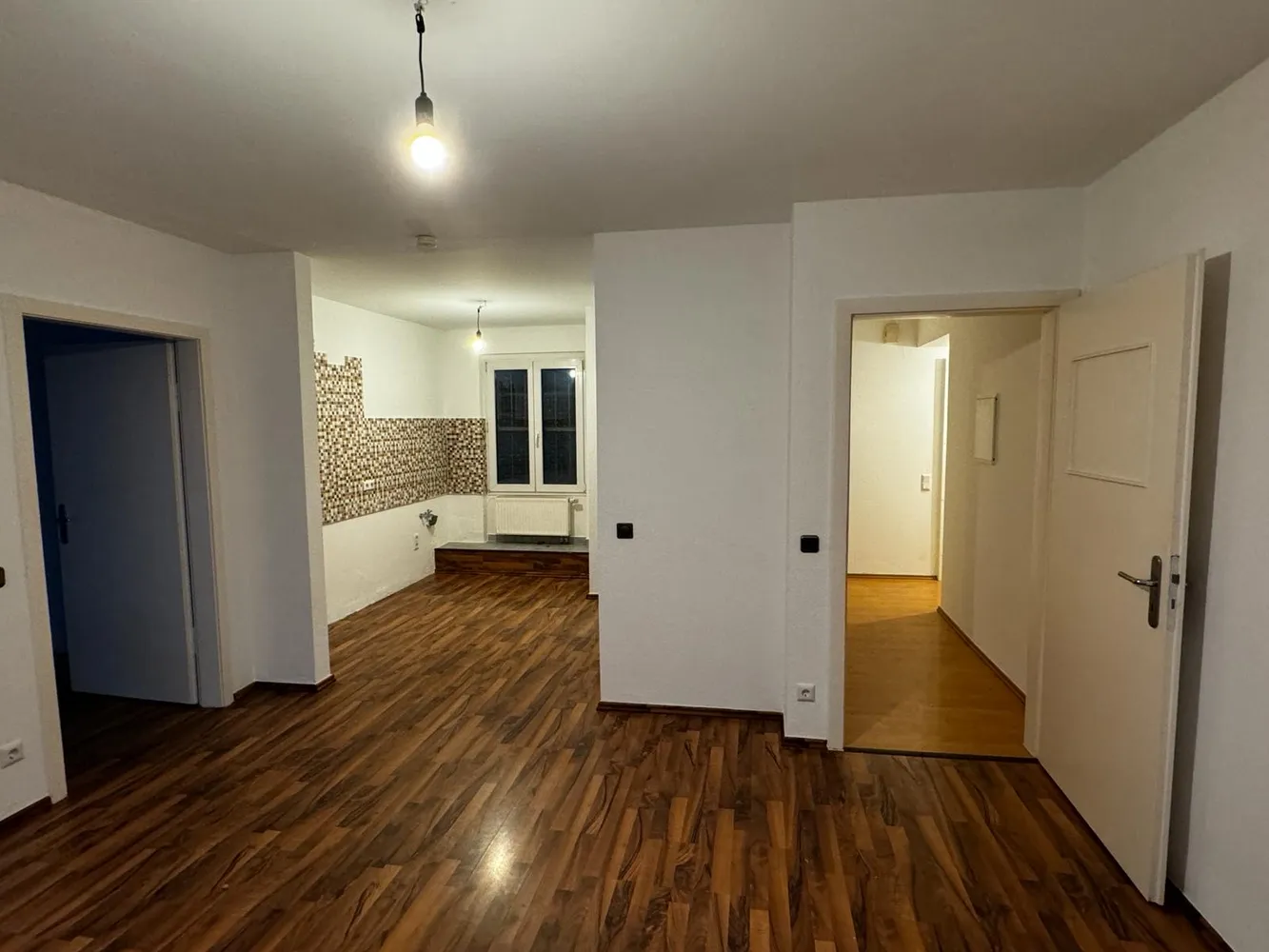 2 Zimmer Wohnung mit 50 m² in Köln – Bild 8