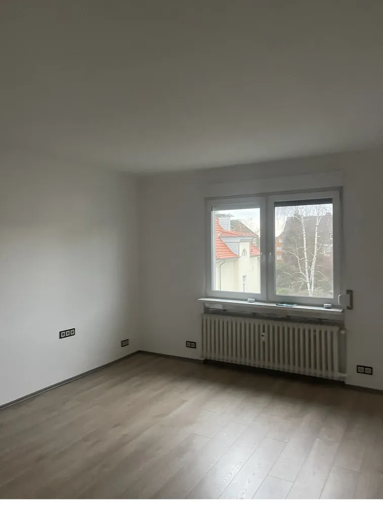 3 room apartment with 90 m² in Saarbrücken – Photo 1