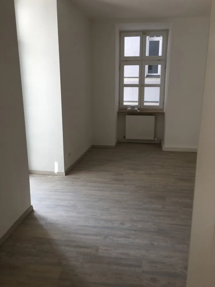 5 Zimmer Wohnung mit 144 m² in Amberg – Bild 1