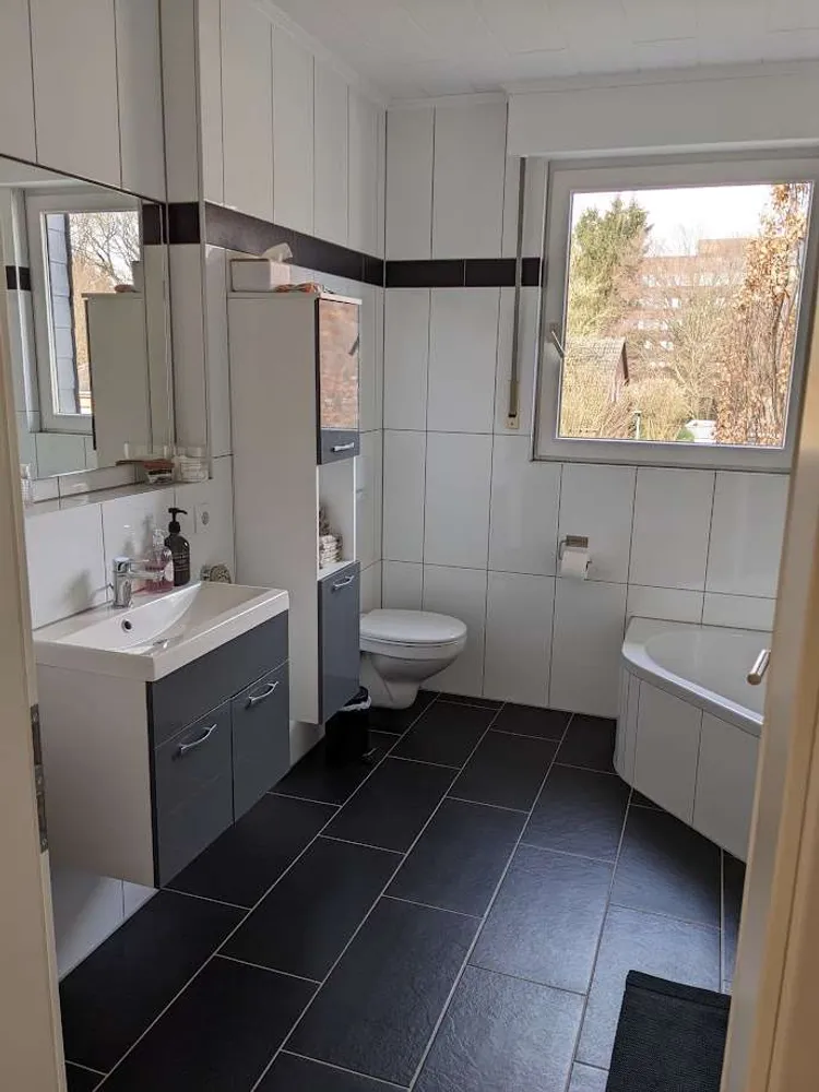 3 Zimmer Wohnung mit 128 m² in Bergisch Gladbach – Bild 4