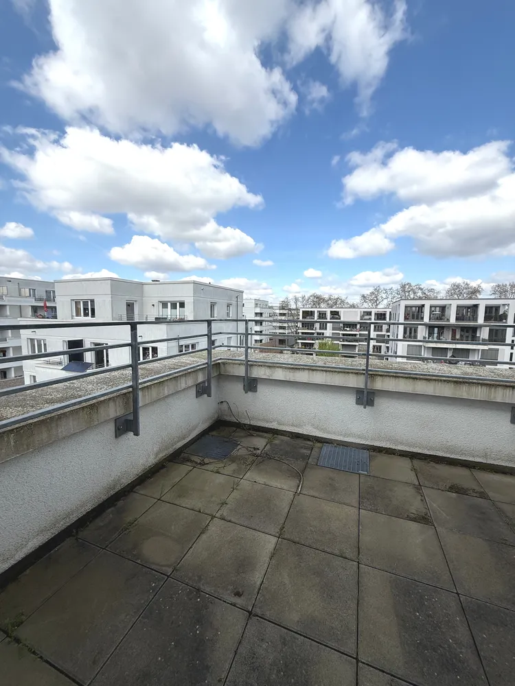 2 Zimmer Wohnung mit 109 m² in Ludwigshafen am Rhein – Bild 6