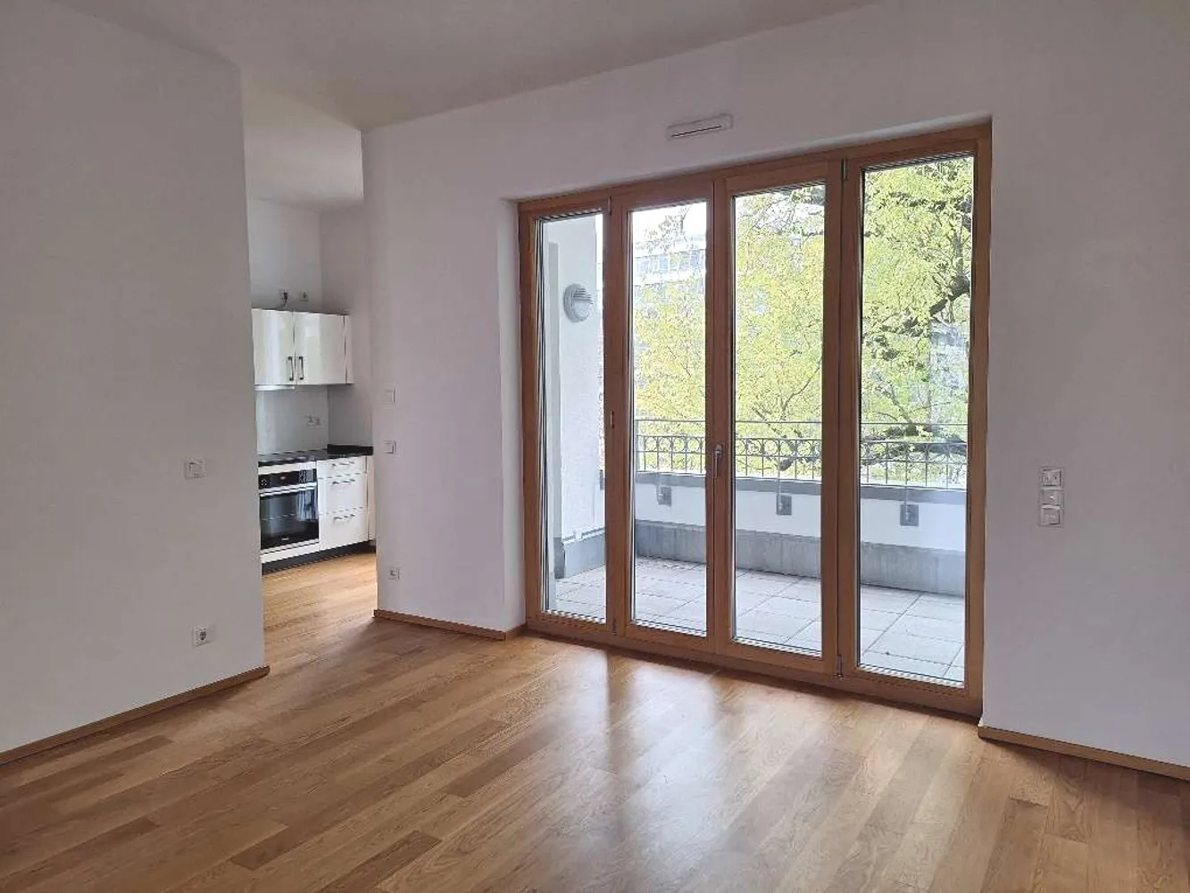 3 Zimmer Wohnung mit 104 m² in Berlin – Bild 4