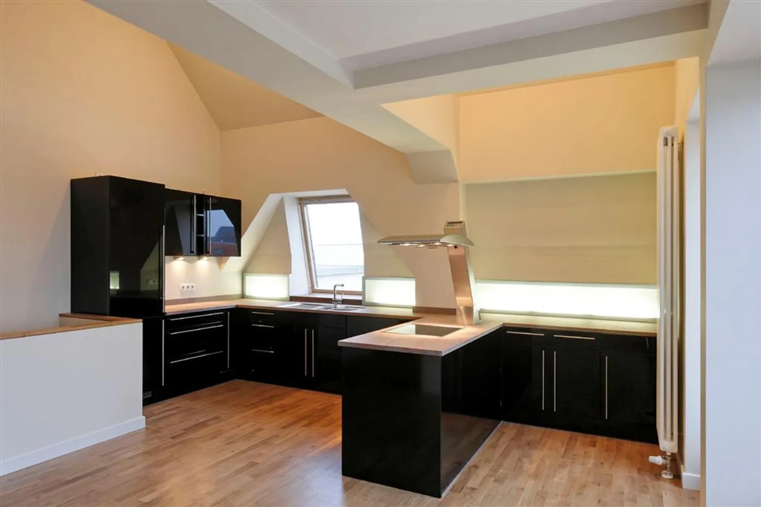 3 Zimmer Wohnung mit 172 m² in Berlin – Bild 3