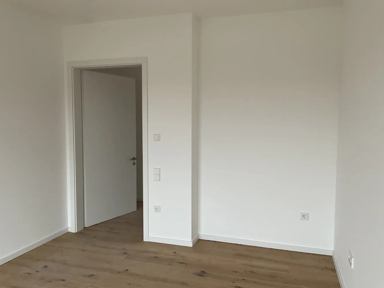4 Zimmer Wohnung mit 120 m² in Hannover – Bild 11