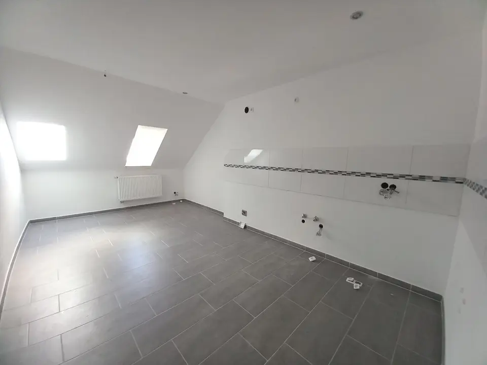 5 Zimmer Wohnung mit 126 m² in Werdau – Bild 3