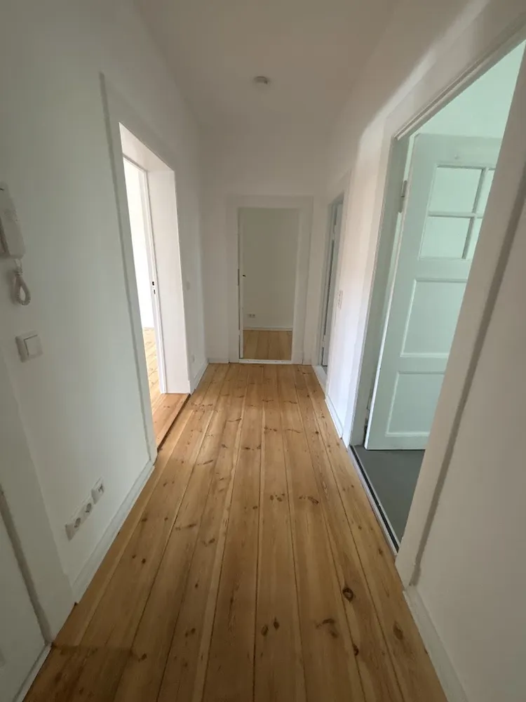 2 Zimmer Wohnung mit 55 m² in Berlin – Bild 4