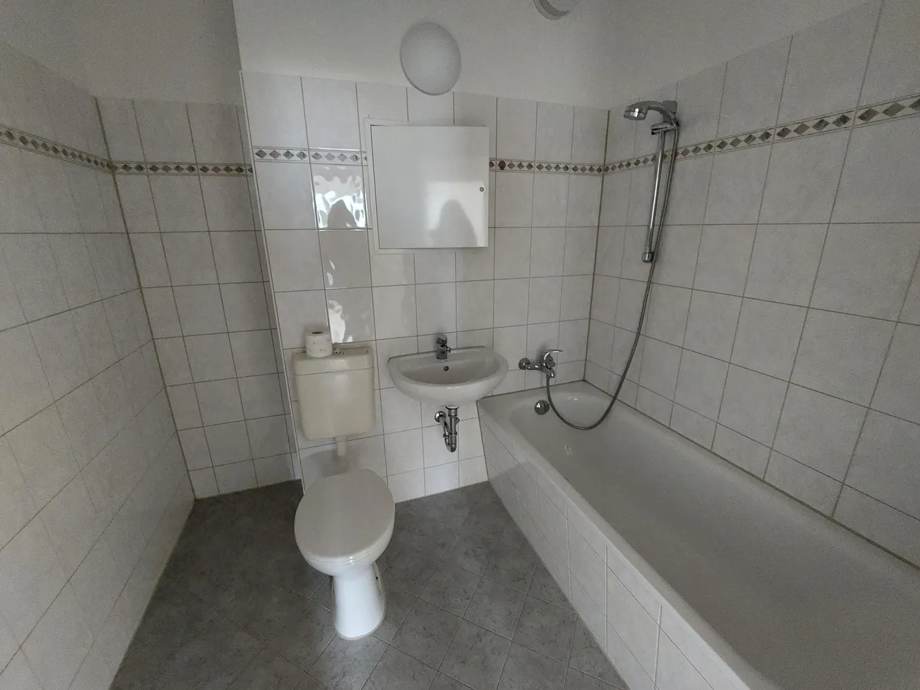 3 Zimmer Wohnung mit 60 m² in Berlin – Bild 2