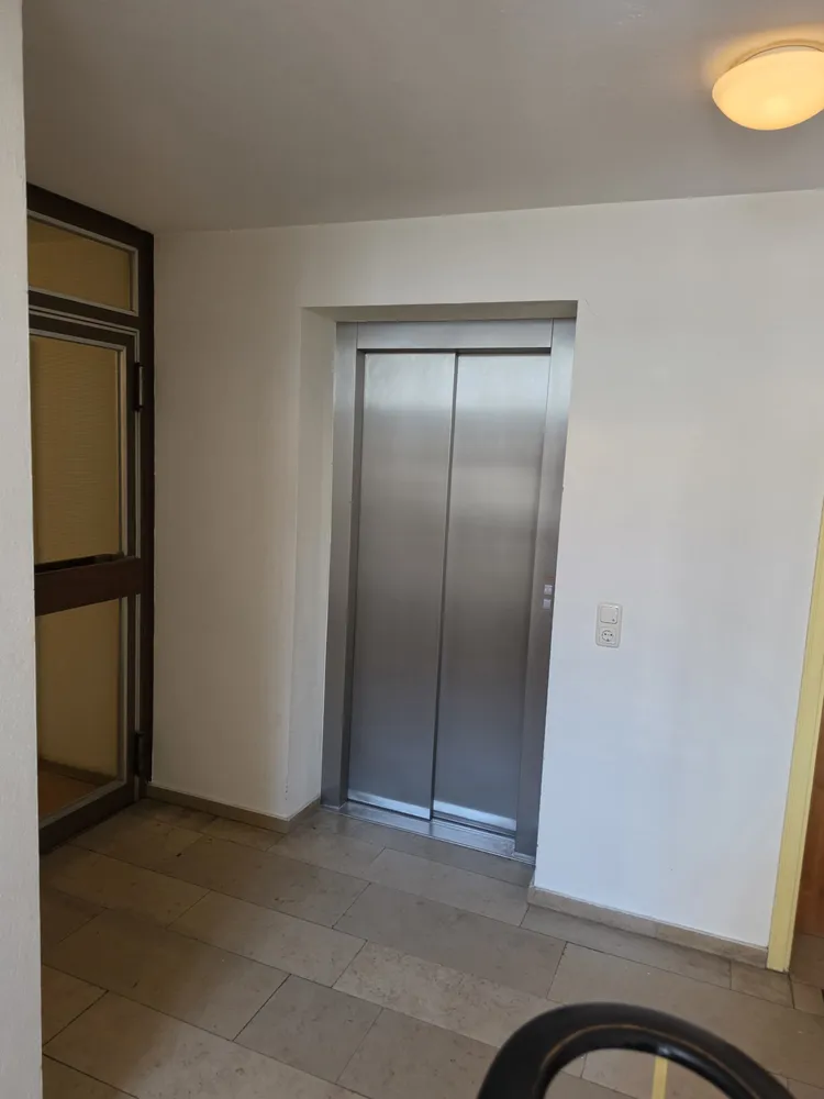 2 Zimmer Wohnung mit 60 m² in München – Bild 12