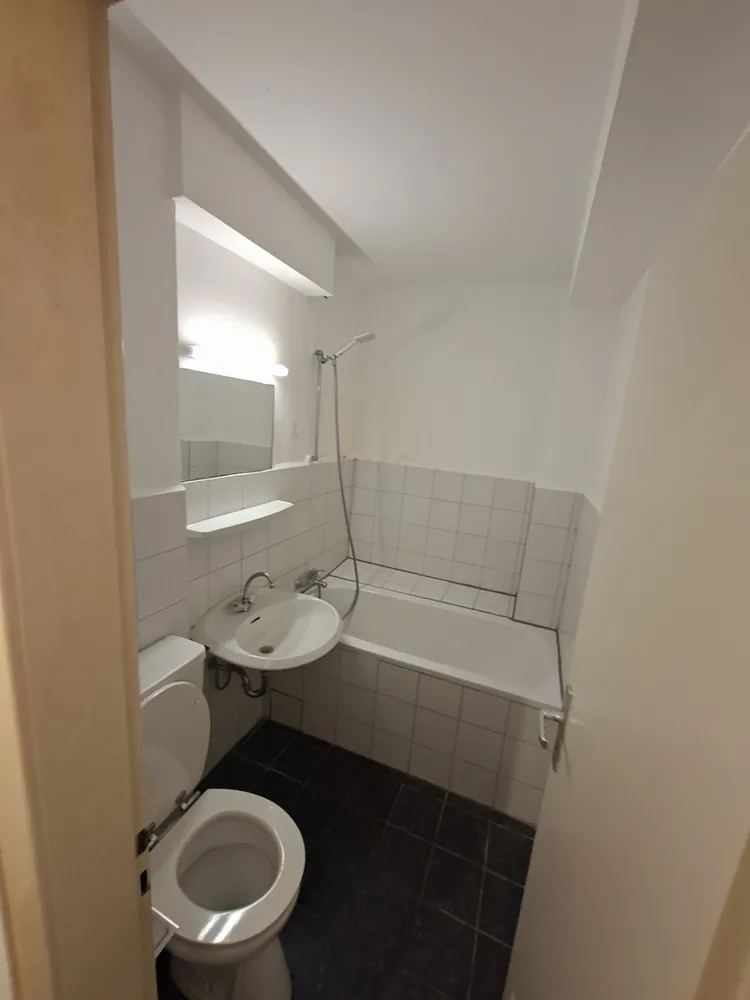1 room apartment with 33 m² in Aachen – Photo 10