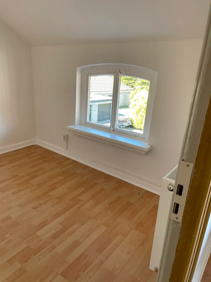 2 Zimmer Wohnung mit 12 m² in Leer – Bild 1