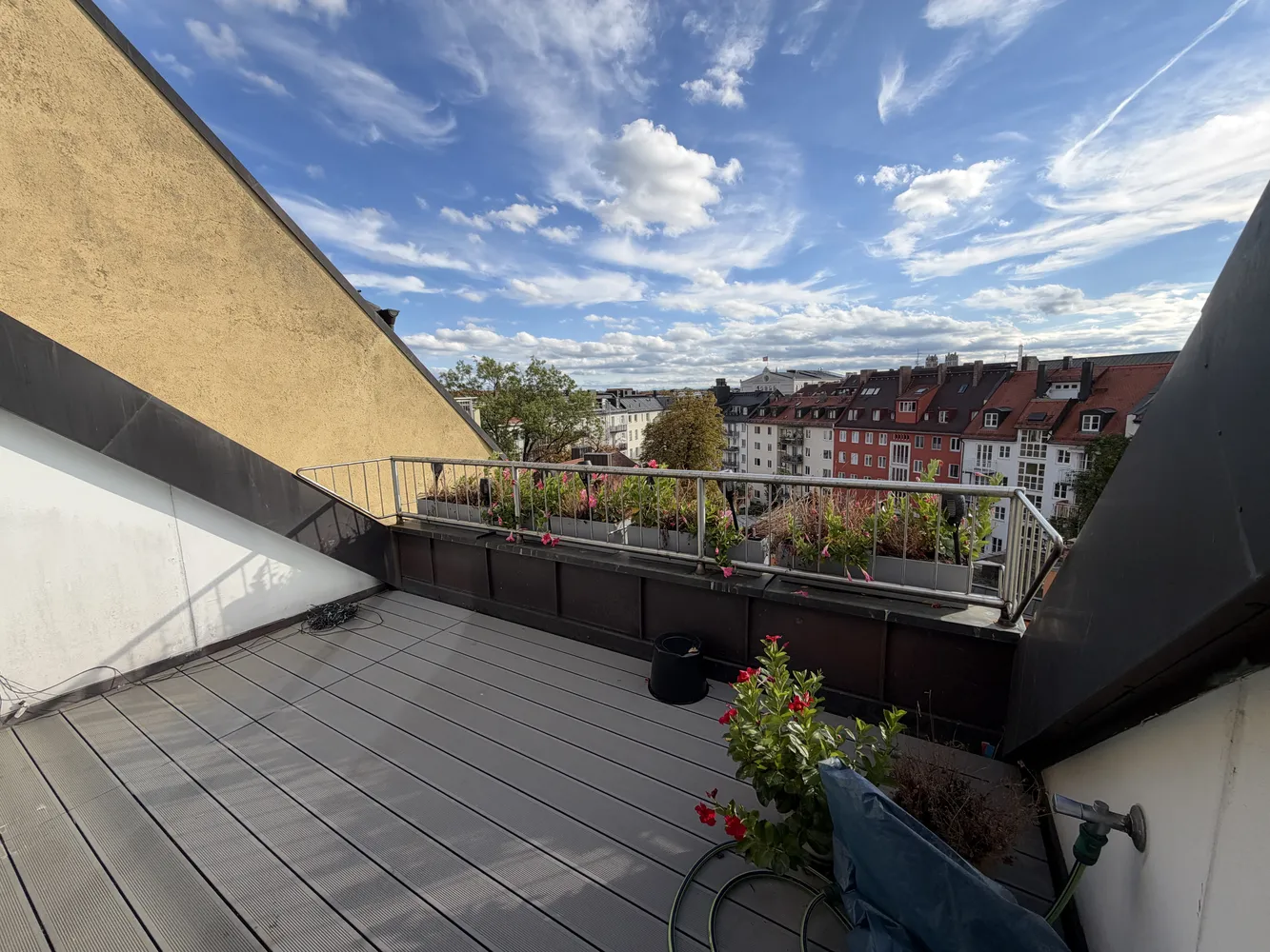 2 Zimmer Wohnung mit 92 m² in München – Bild 4