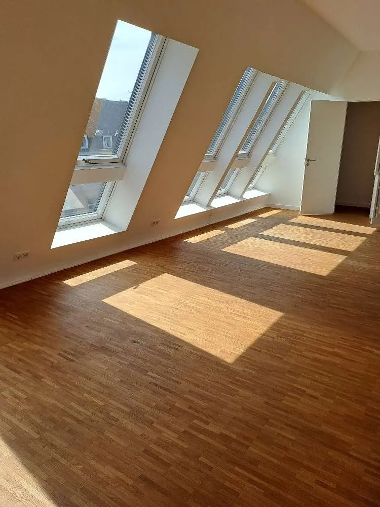 2 Zimmer Wohnung mit 105 m² in Mainz – Bild 2