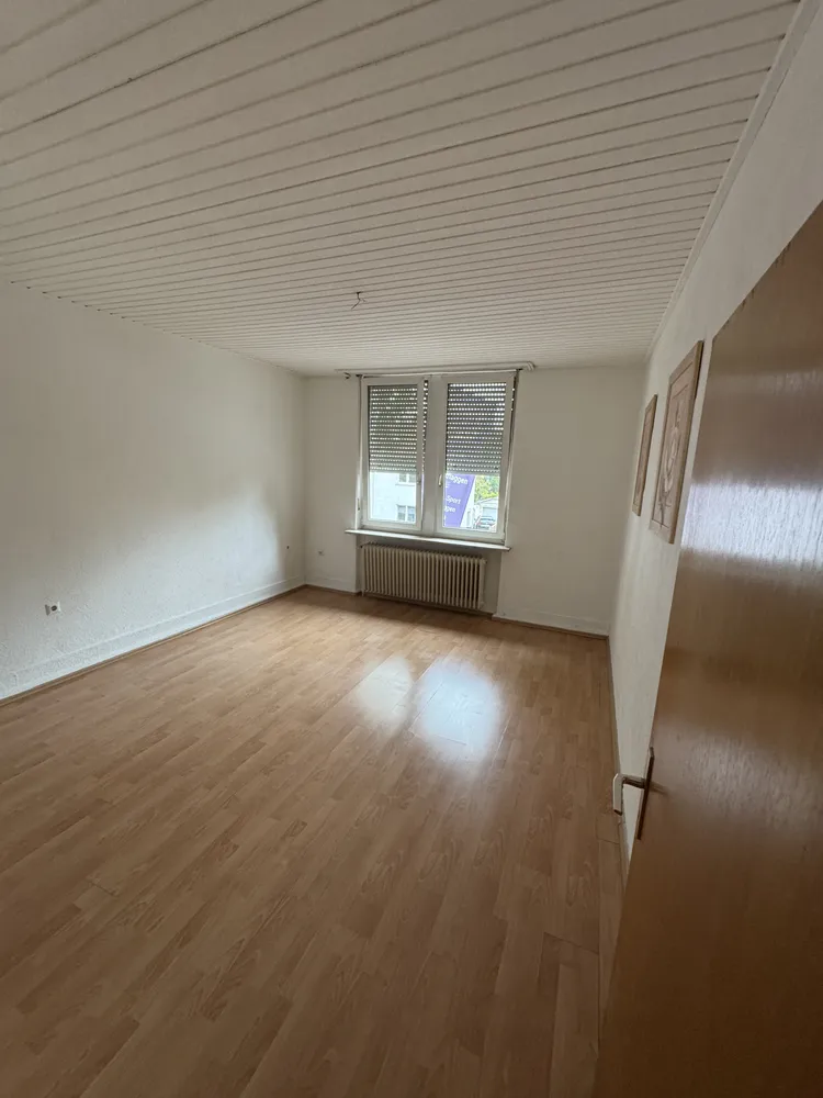 3 Zimmer Wohnung mit 110 m² in Ludwigshafen am Rhein – Bild 2
