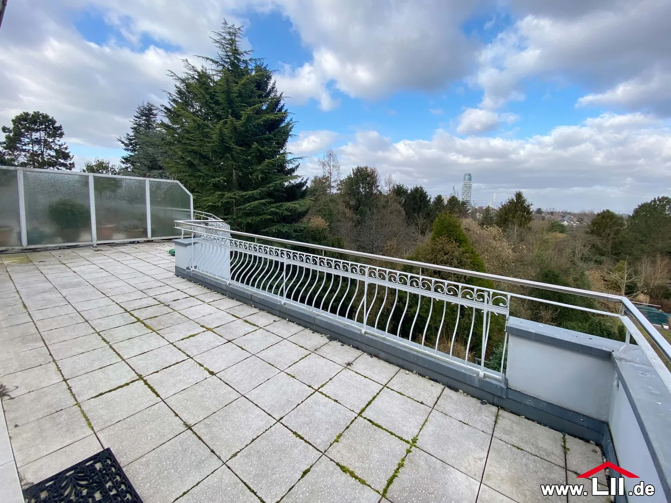 4 Zimmer Wohnung mit 191 m² in Frankfurt am Main – Bild 5