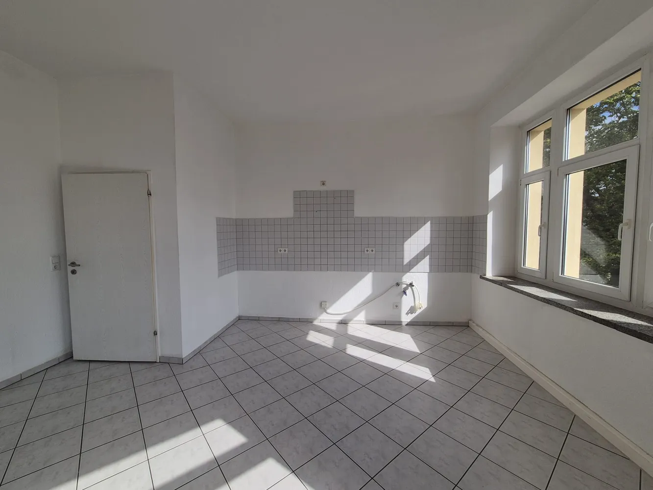 4 room apartment with 110 m² in Chemnitz – Photo 2