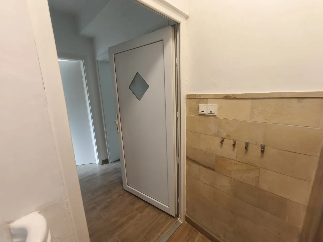 4 Zimmer Wohnung mit 120 m² in Köln – Bild 2