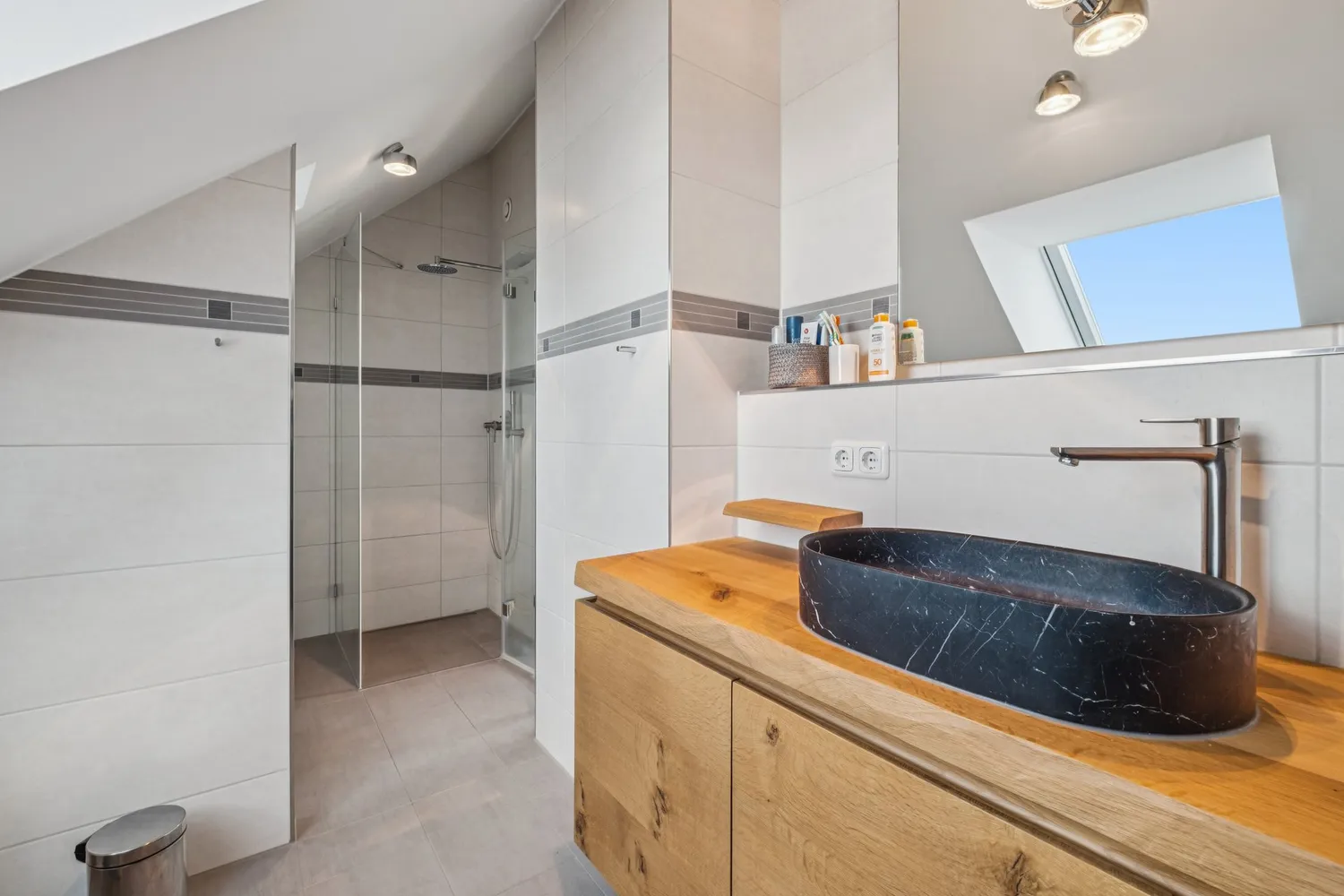3 Zimmer Wohnung mit 124 m² in München – Bild 12