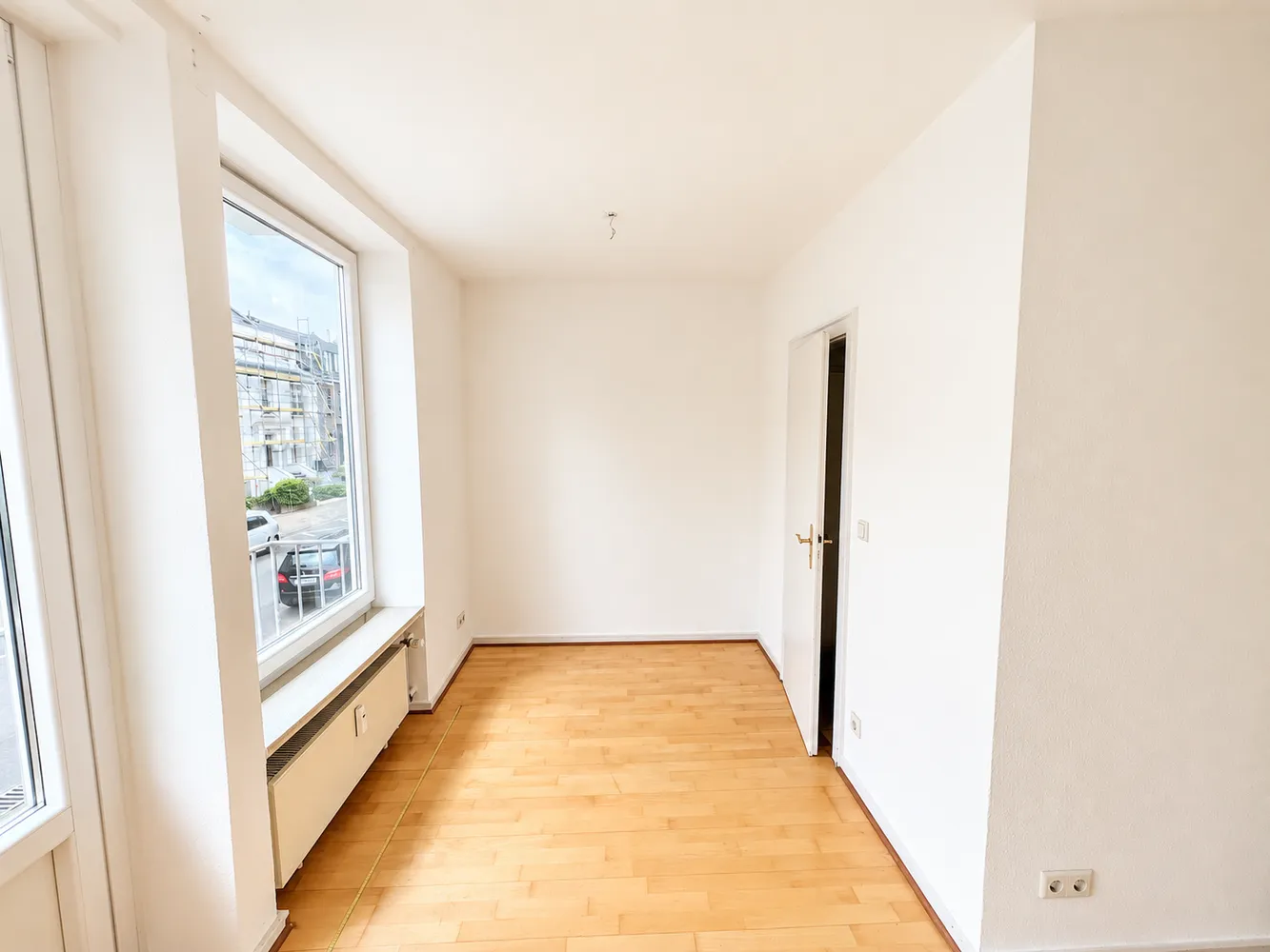 3 room apartment with 68 m² in Düsseldorf – Photo 2