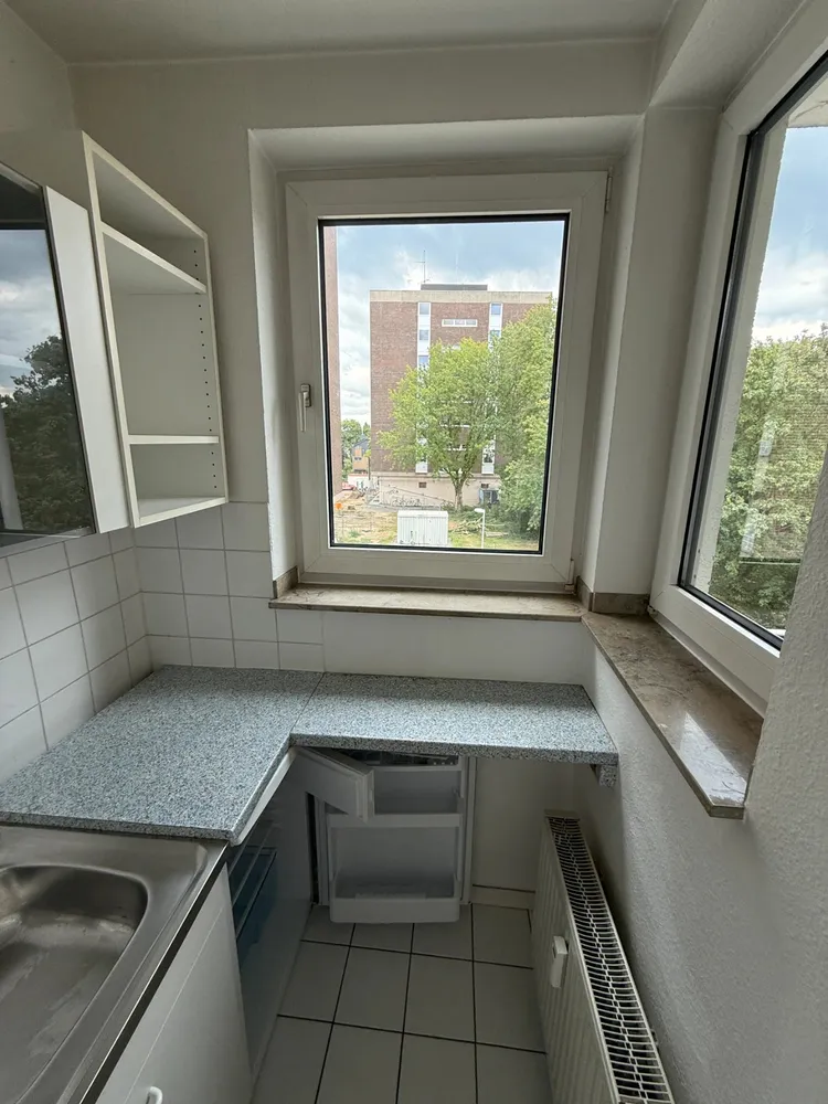 1 room apartment with 27 m² in Cologne – Photo 7