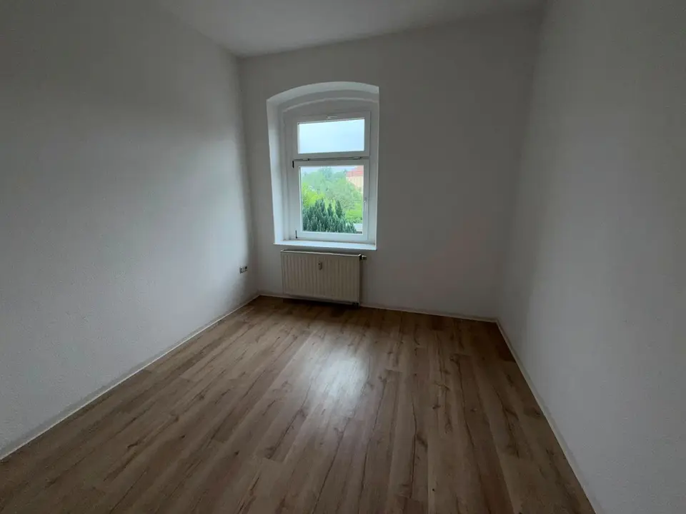 5 Zimmer Wohnung mit 104 m² in Mittweida – Bild 3