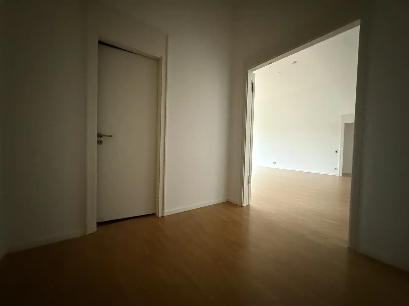4 Zimmer Wohnung mit 154 m² in Berlin – Bild 2