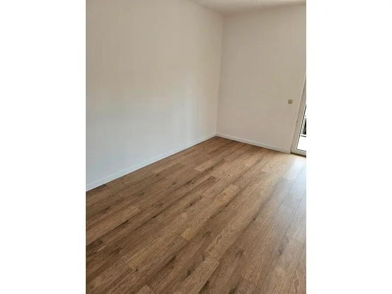 3 Zimmer Wohnung mit 72 m² in Dresden – Bild 1
