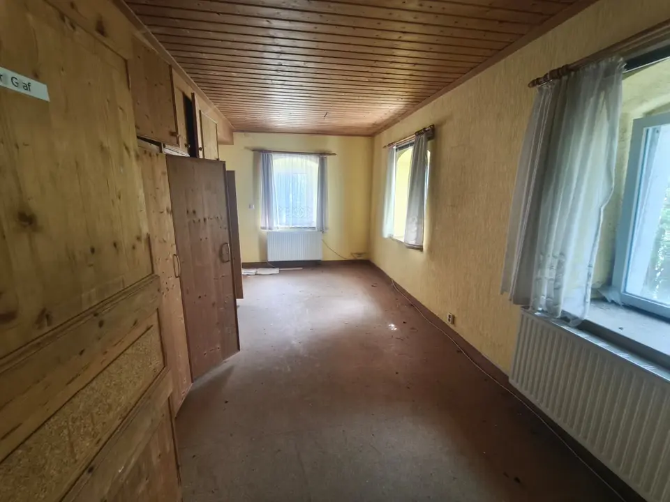 10 Zimmer Haus mit 200 m² in Hof – Bild 1