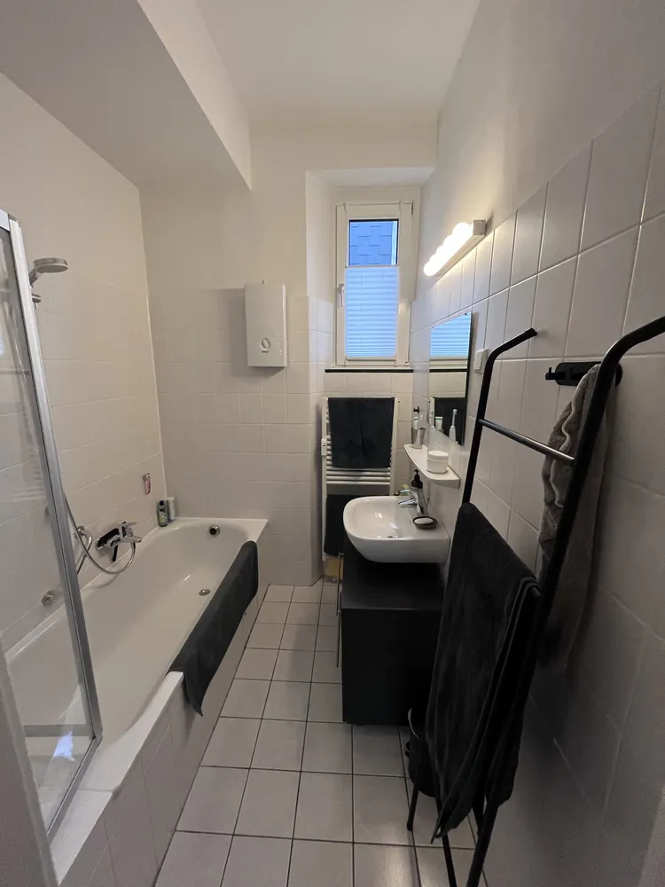 2 Zimmer Wohnung mit 73 m² in Düsseldorf – Bild 6