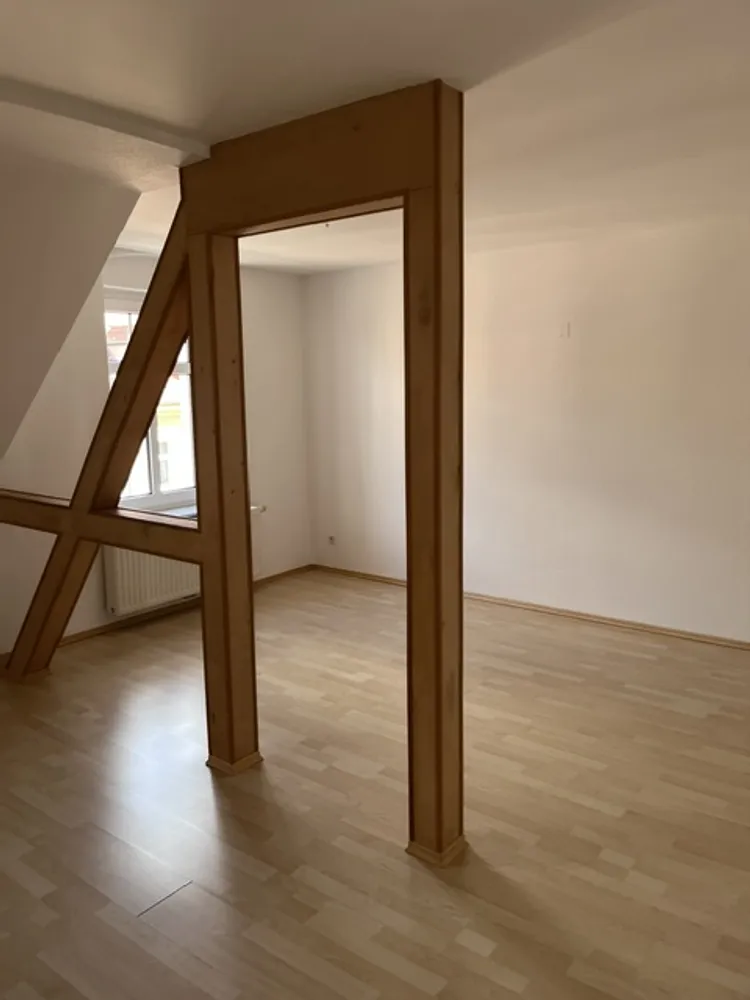 4 Zimmer Wohnung mit 106 m² in Altenburg – Bild 10