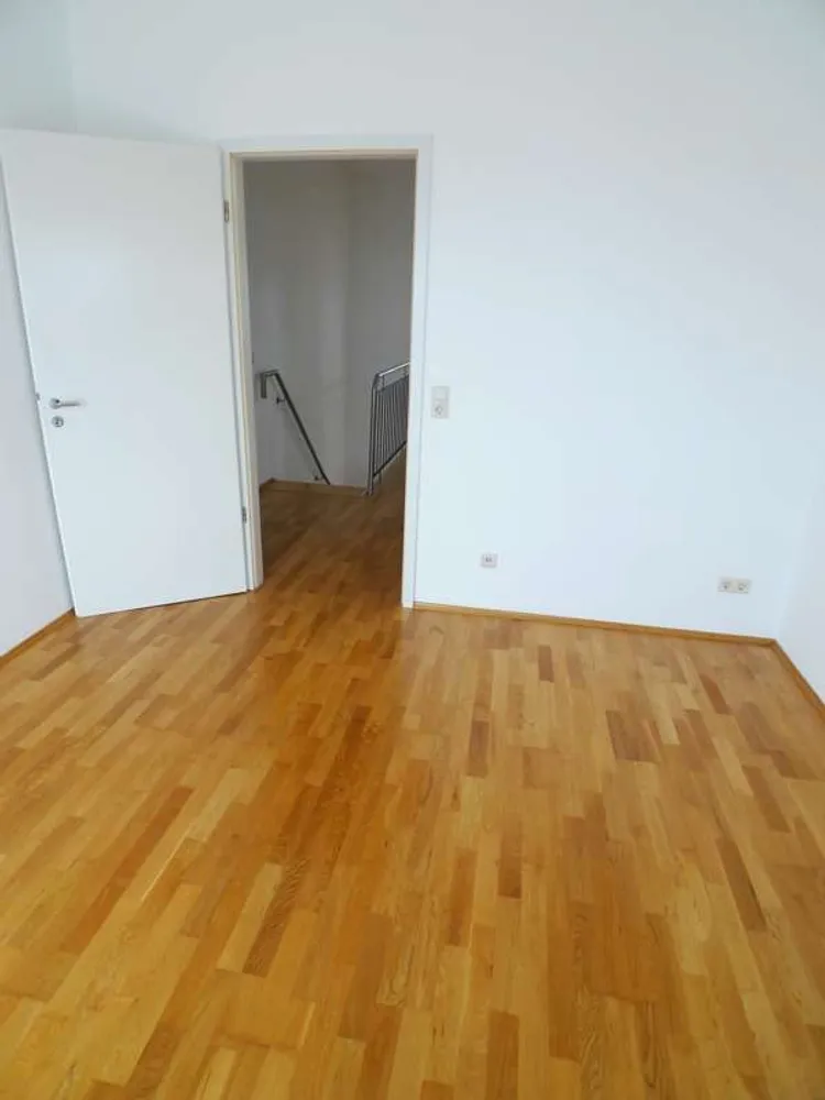 3 Zimmer Wohnung mit 93 m² in Berlin – Bild 5