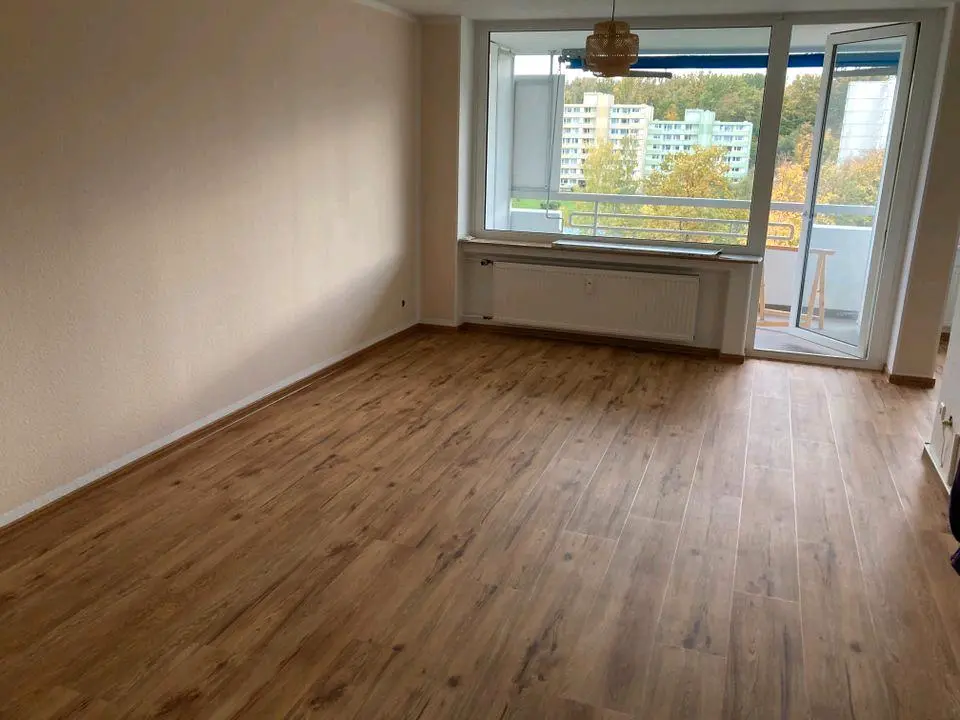 5 Zimmer Wohnung mit 119 m² in Nürtingen – Bild 1