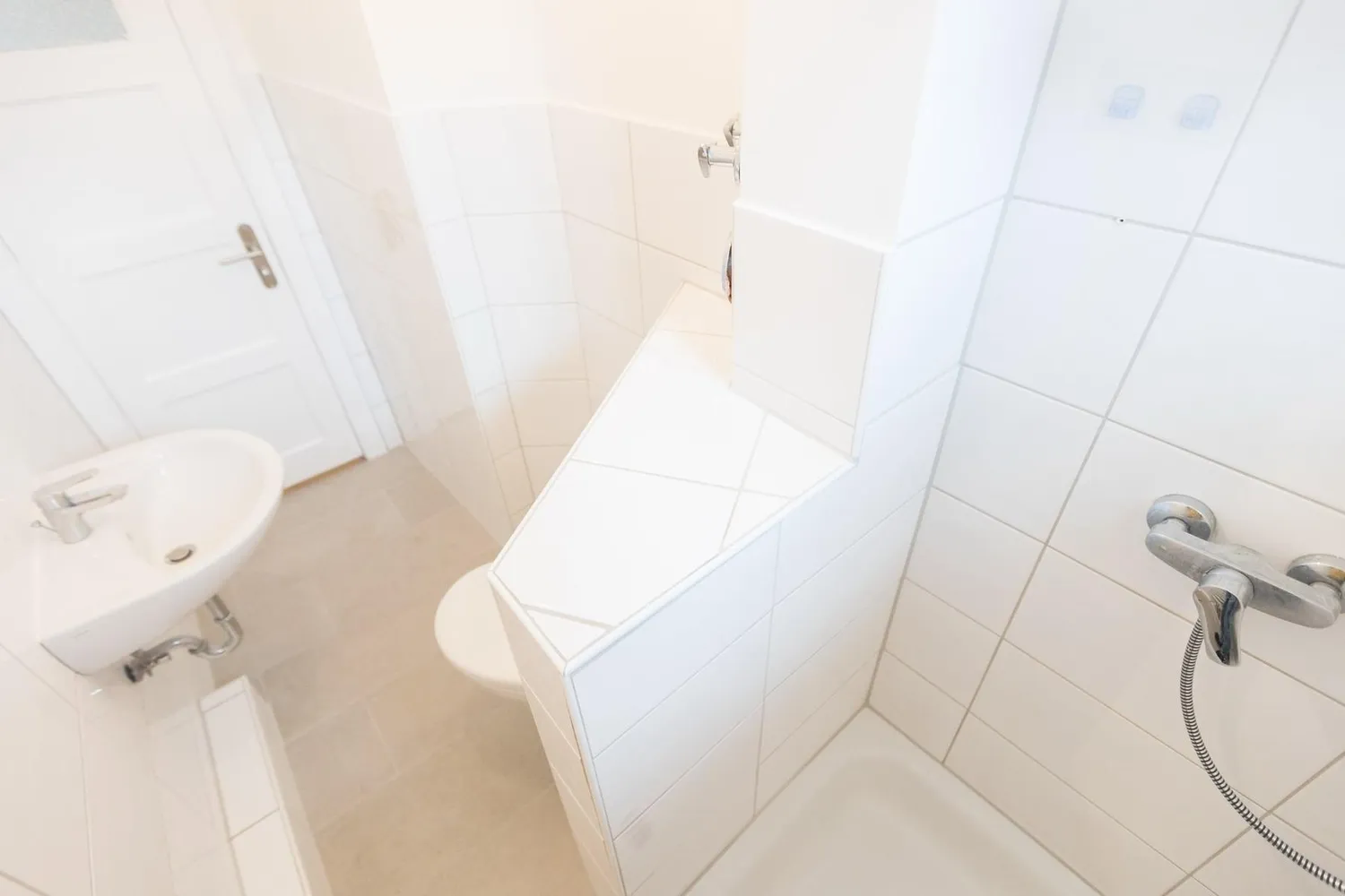 2 Zimmer Wohnung mit 47 m² in Hamburg – Bild 12