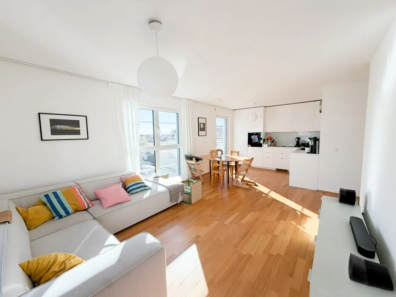 3 Zimmer Wohnung mit 79 m² in München – Bild 2