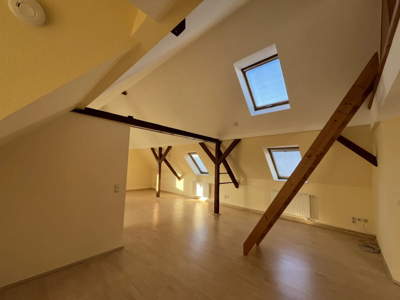 3 Zimmer Wohnung mit 92 m² in Riesa – Bild 1